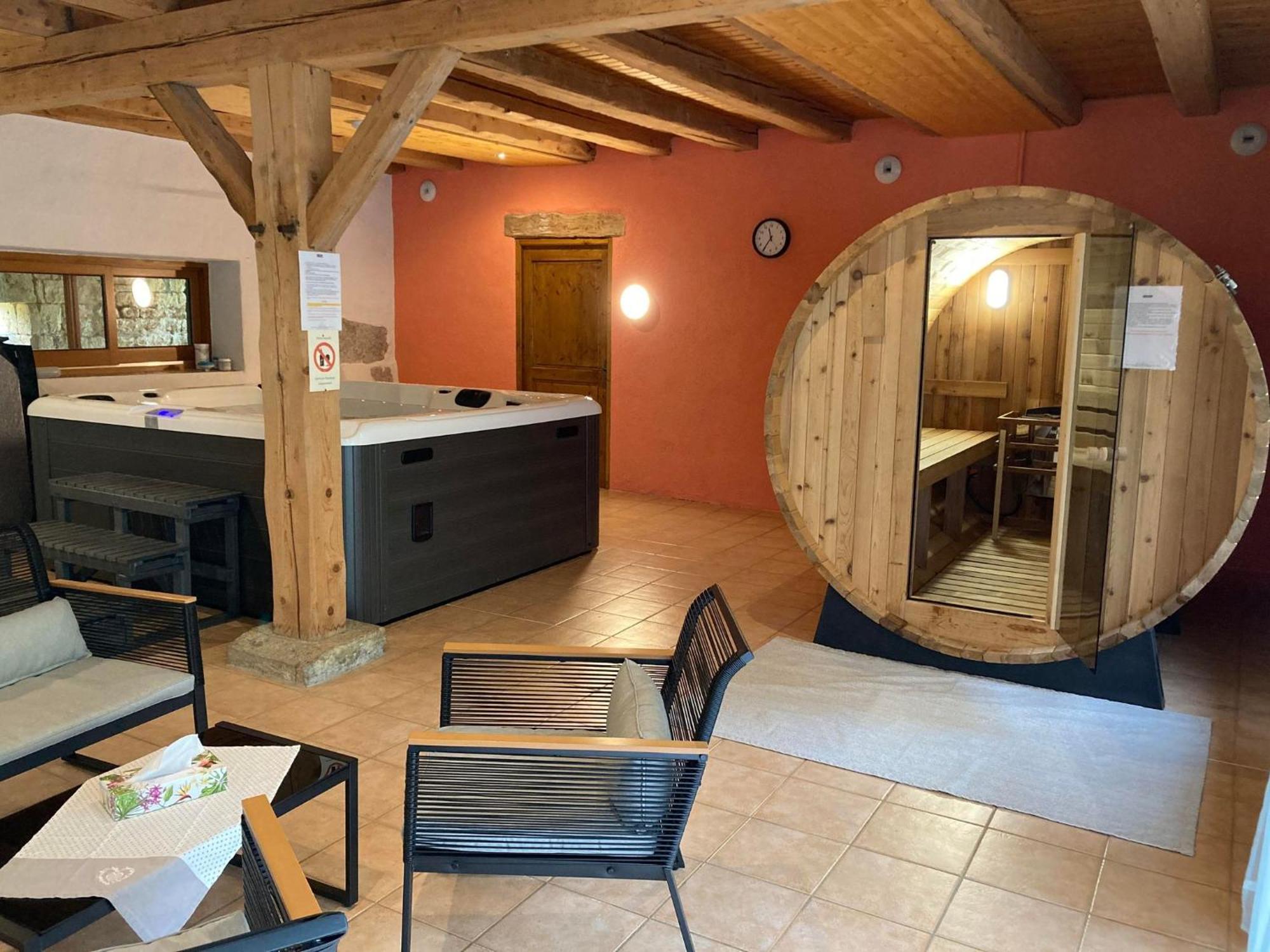 Le Moulin Des Oyes Bed and Breakfast Censeau Buitenkant foto